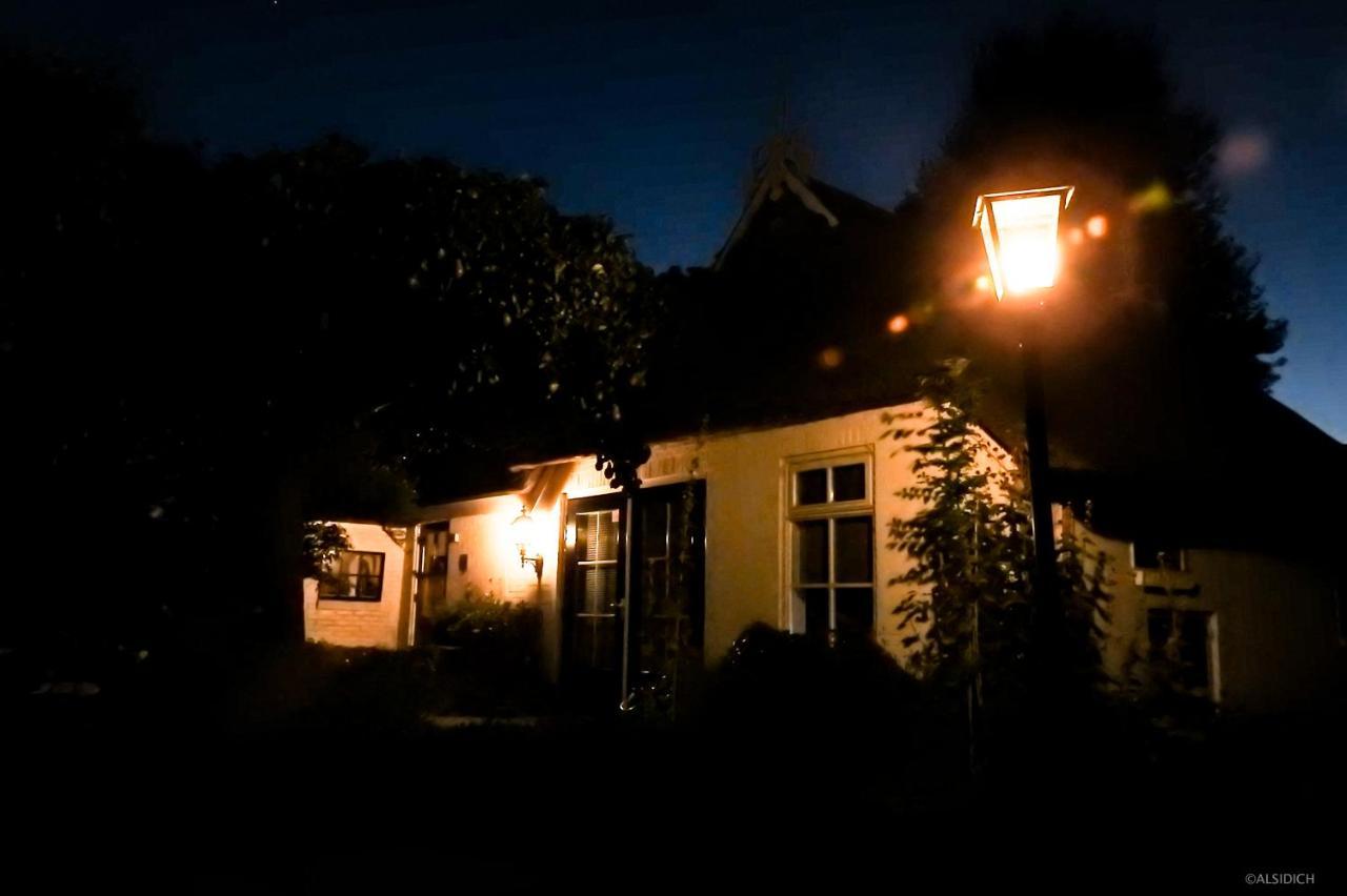 The Wee White Hoose Bed & Breakfast Oosternijkerk Ngoại thất bức ảnh