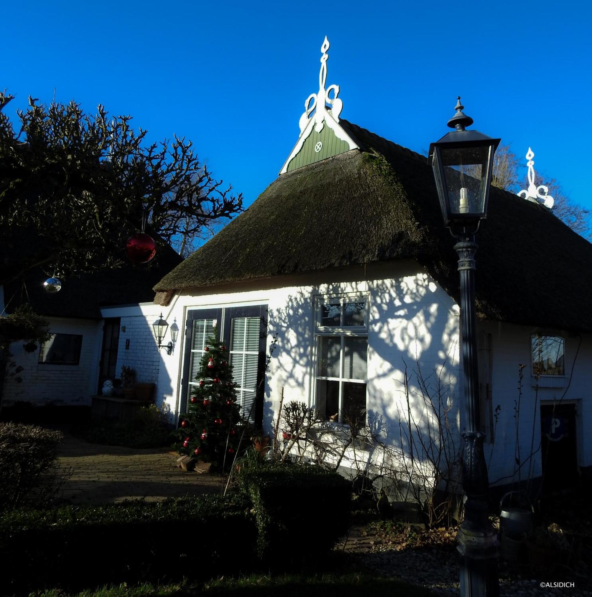 The Wee White Hoose Bed & Breakfast Oosternijkerk Ngoại thất bức ảnh